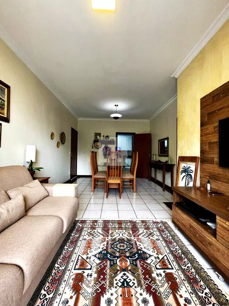 Apartamento à venda com 3 quartos, 115m² - Foto 1