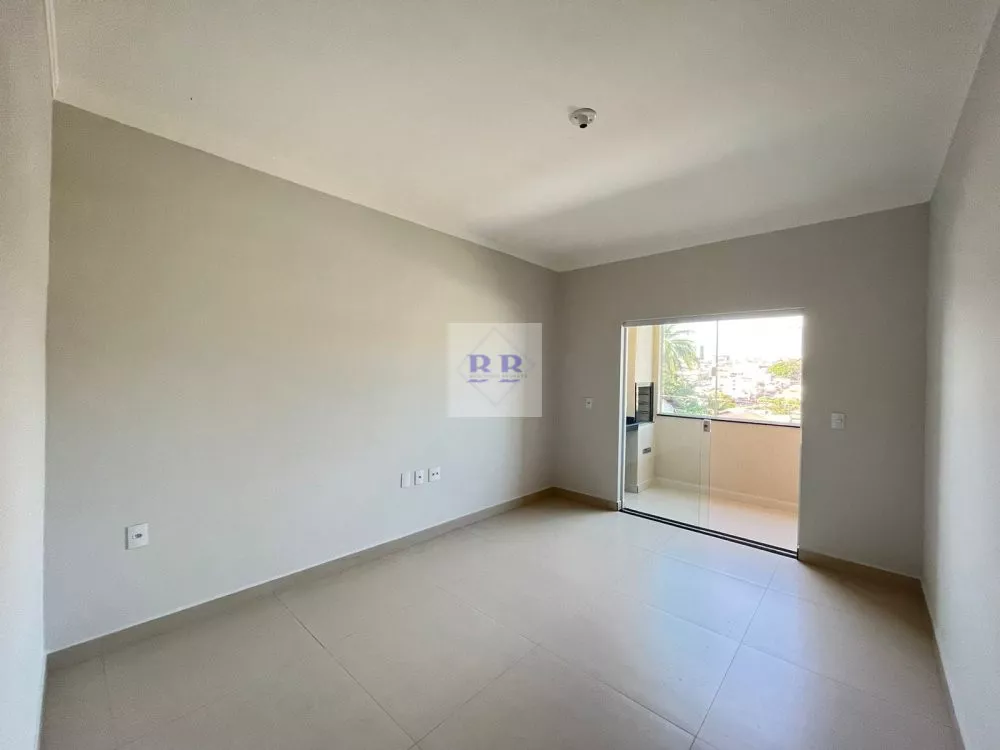 Apartamento à venda com 3 quartos, 84m² - Foto 7