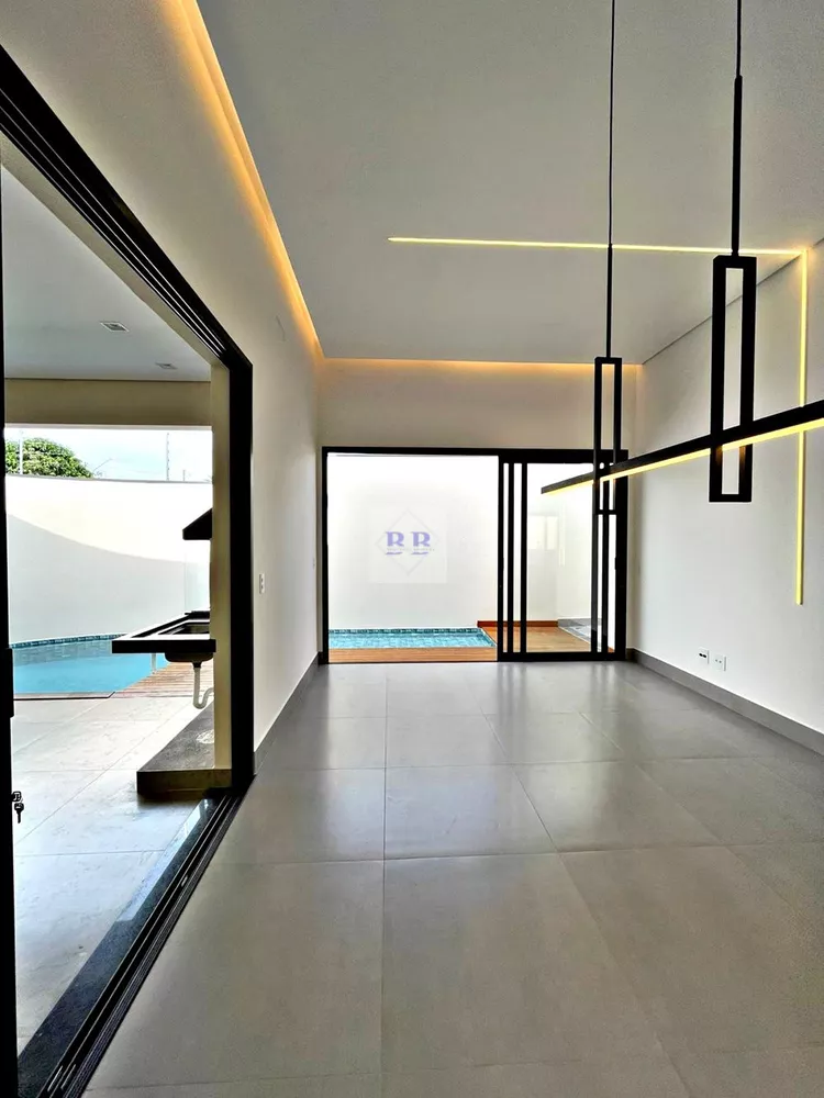 Casa à venda com 3 quartos, 116m² - Foto 8