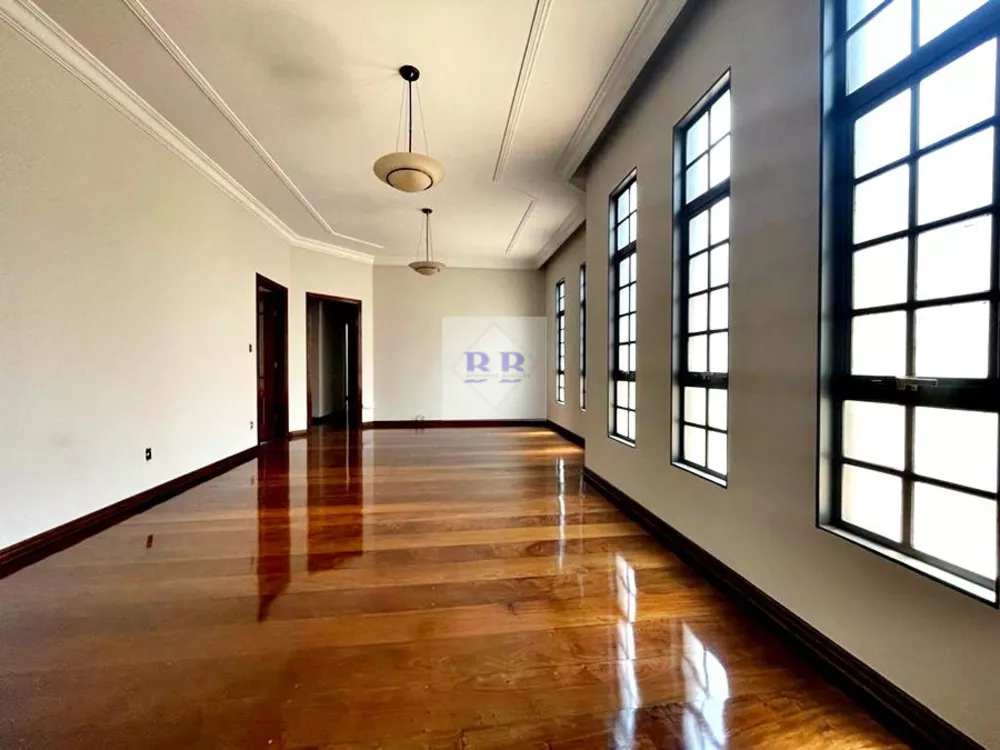 Casa à venda com 3 quartos, 200m² - Foto 2