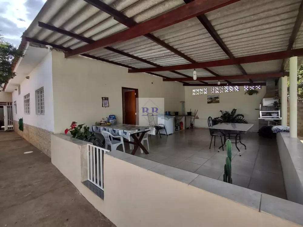 Fazenda à venda com 3 quartos, 160m² - Foto 7