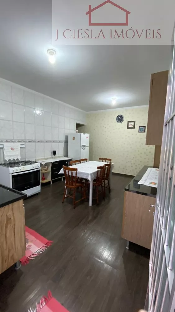 Casa à venda com 5 quartos, 188m² - Foto 8