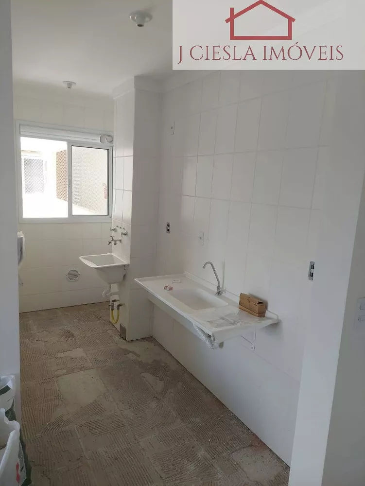 Apartamento à venda com 2 quartos, 47m² - Foto 2