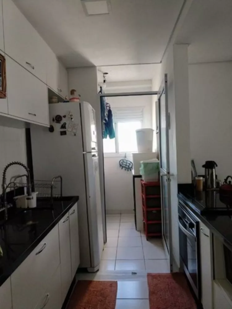 Apartamento à venda com 3 quartos, 71m² - Foto 4