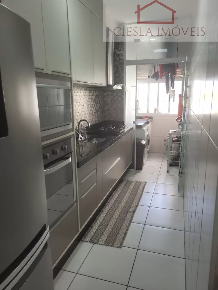 Apartamento à venda com 3 quartos, 80m² - Foto 1