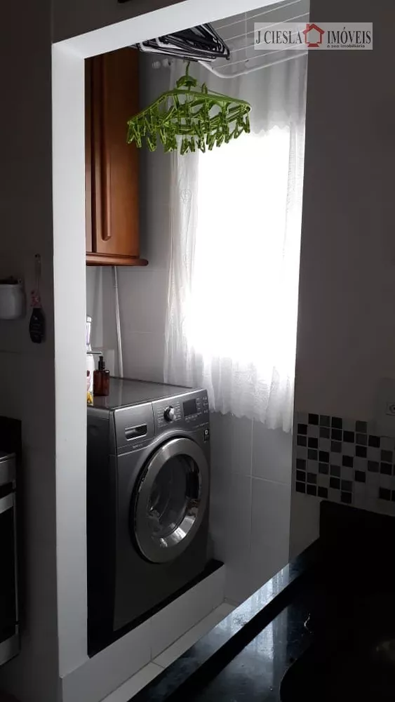 Apartamento à venda com 2 quartos, 56m² - Foto 3