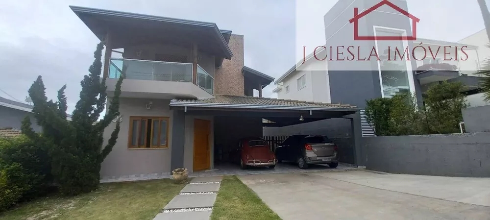 Casa de Condomínio à venda com 4 quartos, 200m² - Foto 1