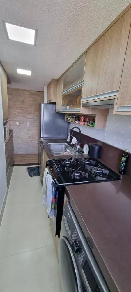 Apartamento à venda com 2 quartos, 50m² - Foto 2