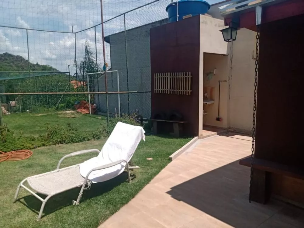 Casa de Condomínio para alugar com 3 quartos, 1000m² - Foto 2