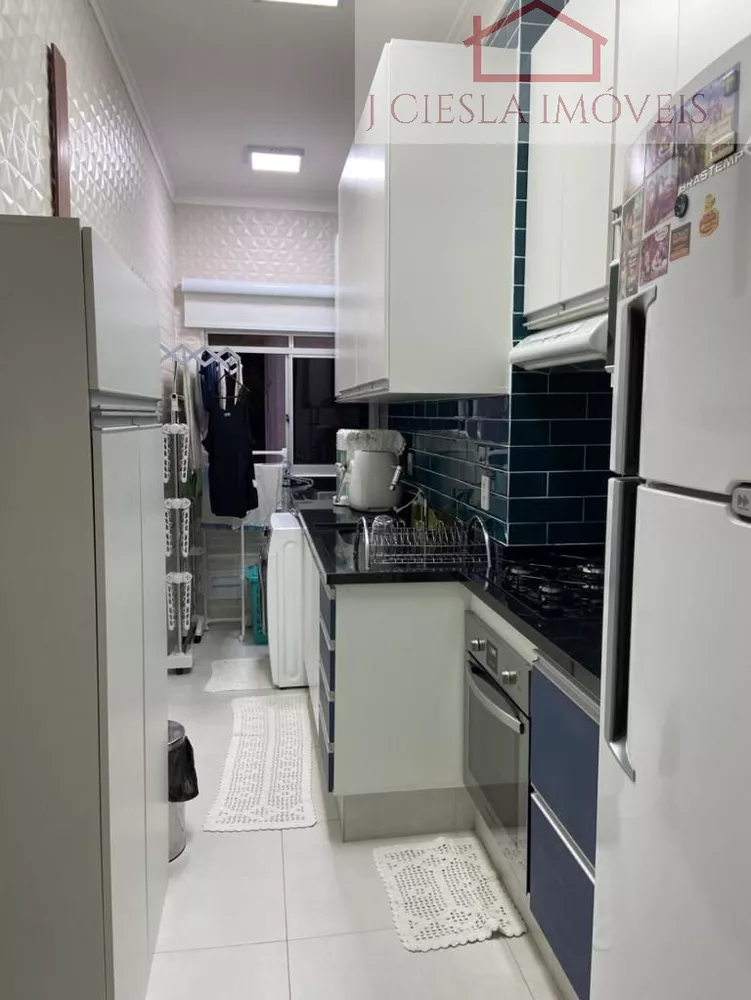 Apartamento à venda com 2 quartos, 52m² - Foto 3