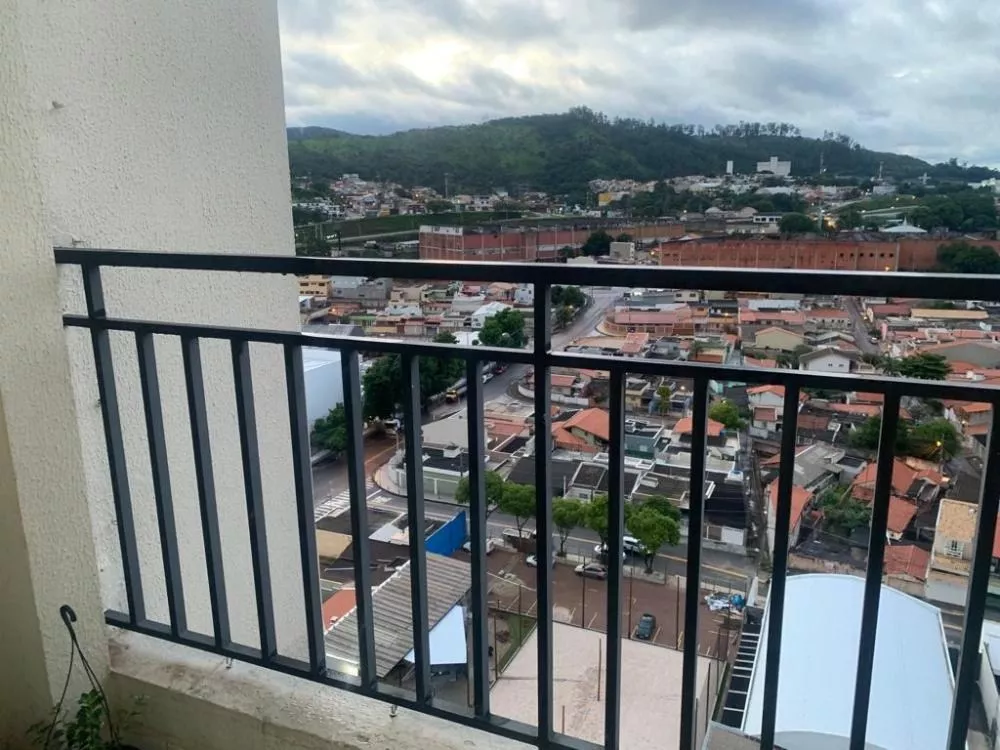 Apartamento à venda com 2 quartos, 70m² - Foto 2