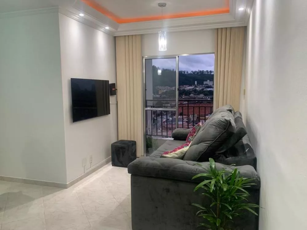 Apartamento à venda com 2 quartos, 70m² - Foto 3