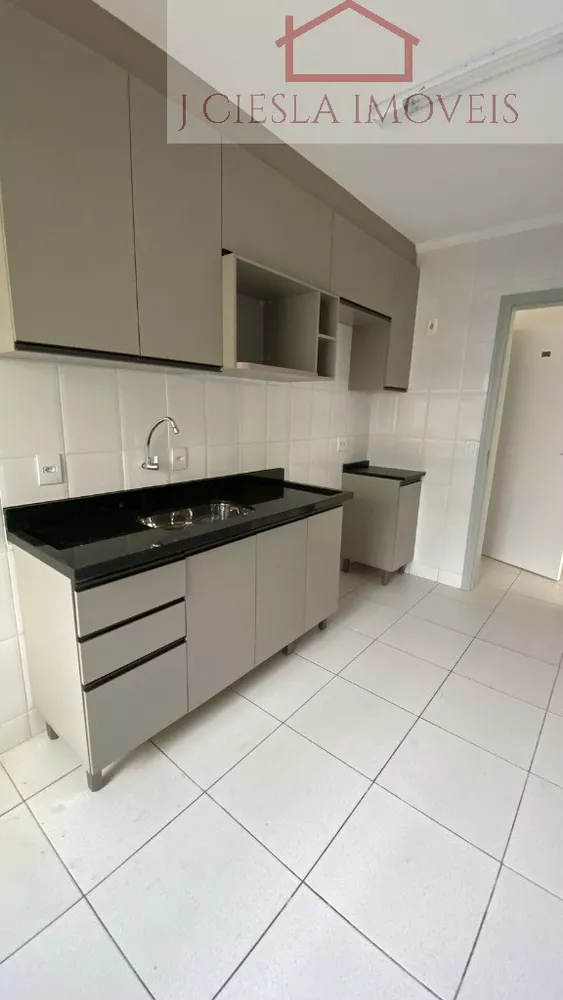 Apartamento para alugar com 2 quartos, 67m² - Foto 2