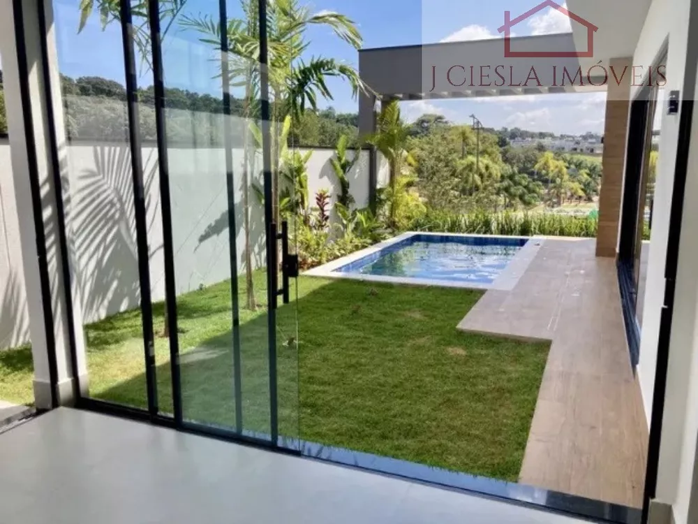 Casa de Condomínio à venda com 3 quartos, 289m² - Foto 2