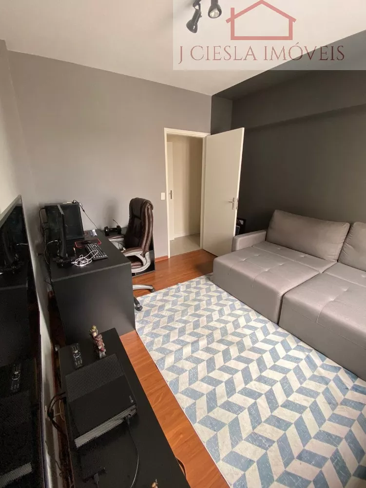 Apartamento à venda com 3 quartos, 145m² - Foto 11