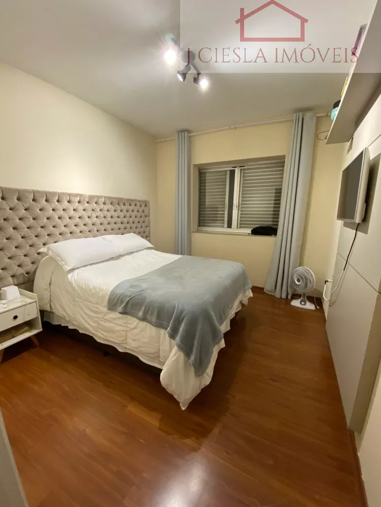 Apartamento à venda com 3 quartos, 145m² - Foto 2