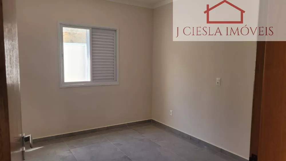 Casa à venda com 3 quartos, 220m² - Foto 9