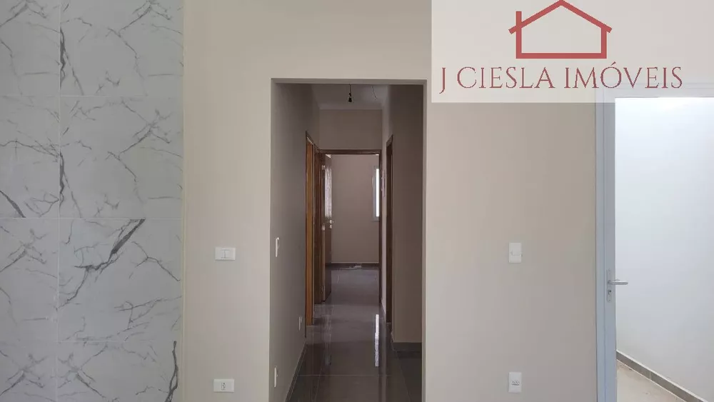 Casa à venda com 3 quartos, 220m² - Foto 7