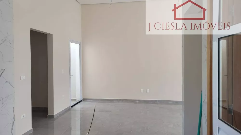 Casa à venda com 3 quartos, 220m² - Foto 12