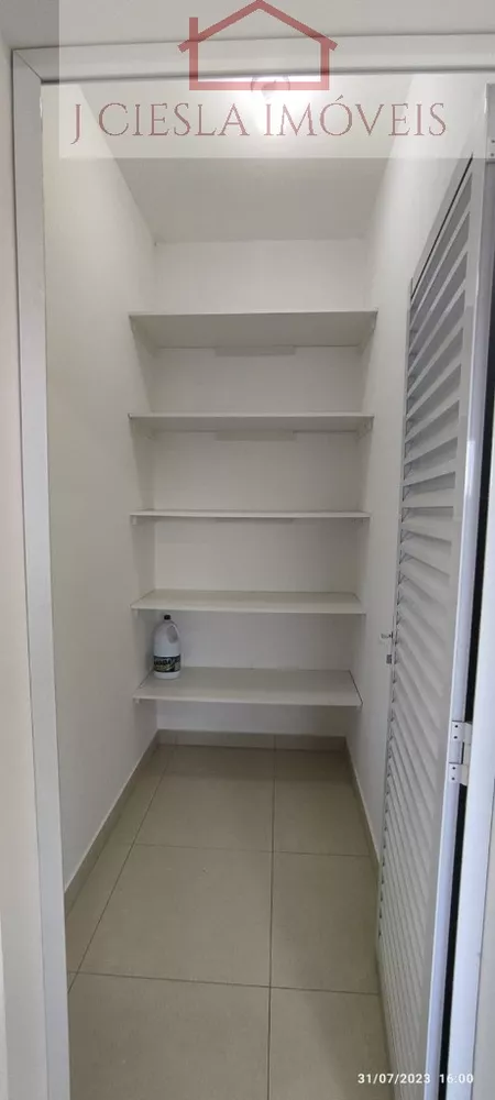 Casa de Condomínio à venda com 3 quartos, 205m² - Foto 4