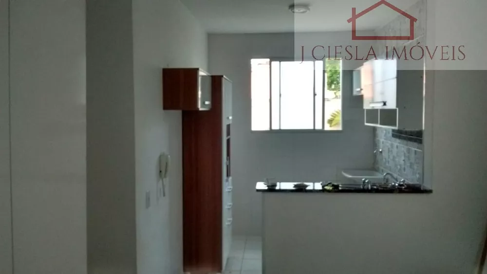 Apartamento à venda com 2 quartos, 45m² - Foto 1