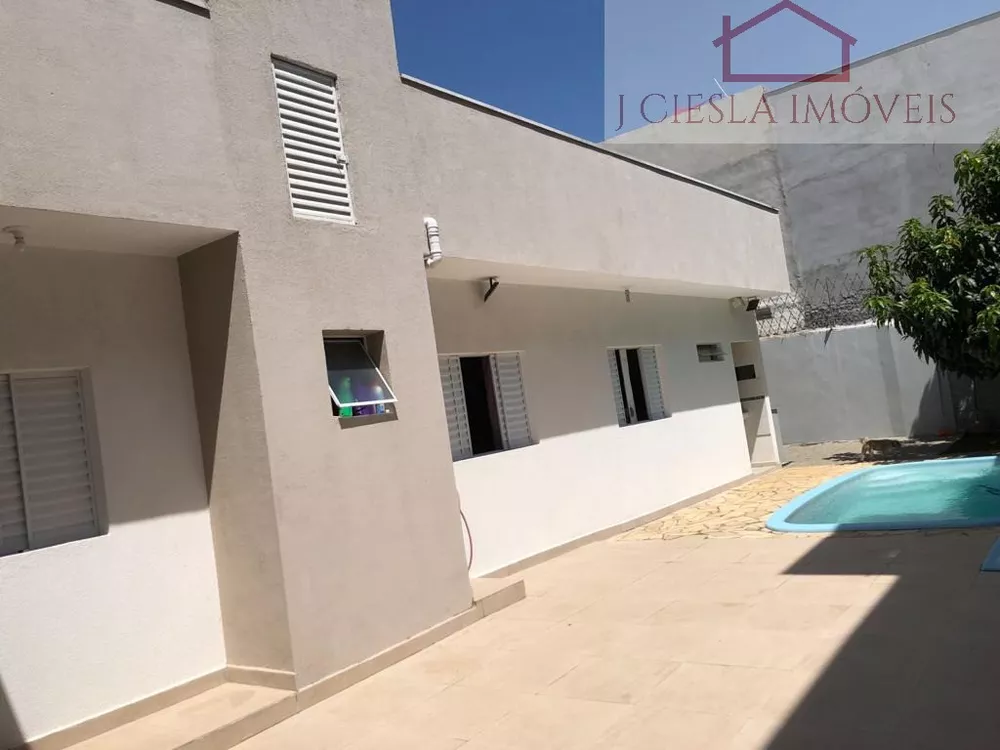 Casa de Condomínio à venda com 3 quartos, 176m² - Foto 1