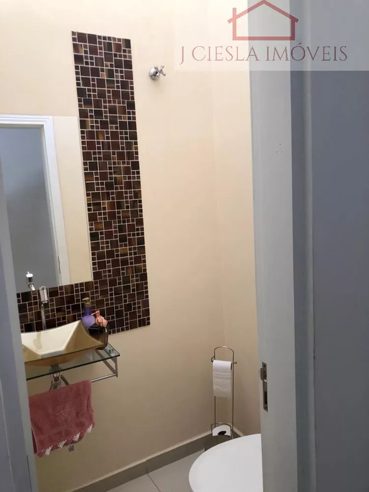 Casa de Condomínio à venda com 3 quartos, 176m² - Foto 2