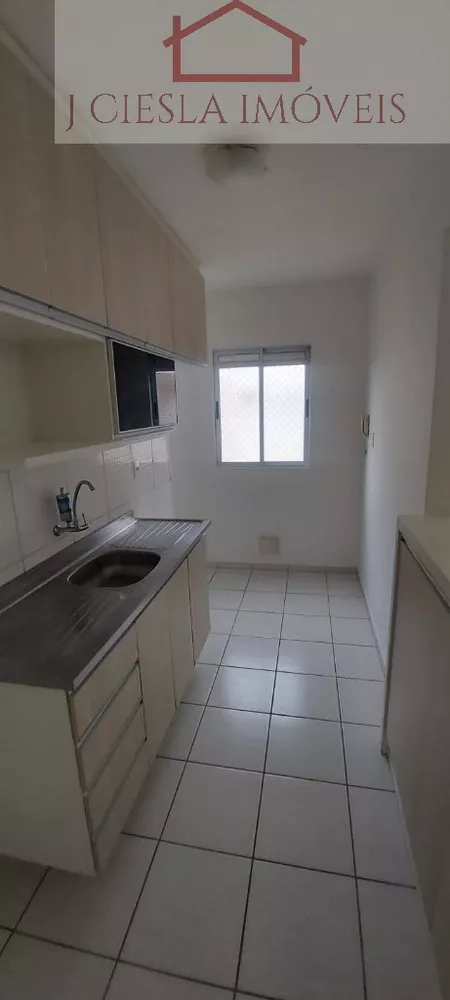 Apartamento à venda com 2 quartos, 60m² - Foto 4