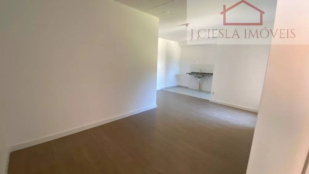 Apartamento à venda com 3 quartos, 82m² - Foto 3