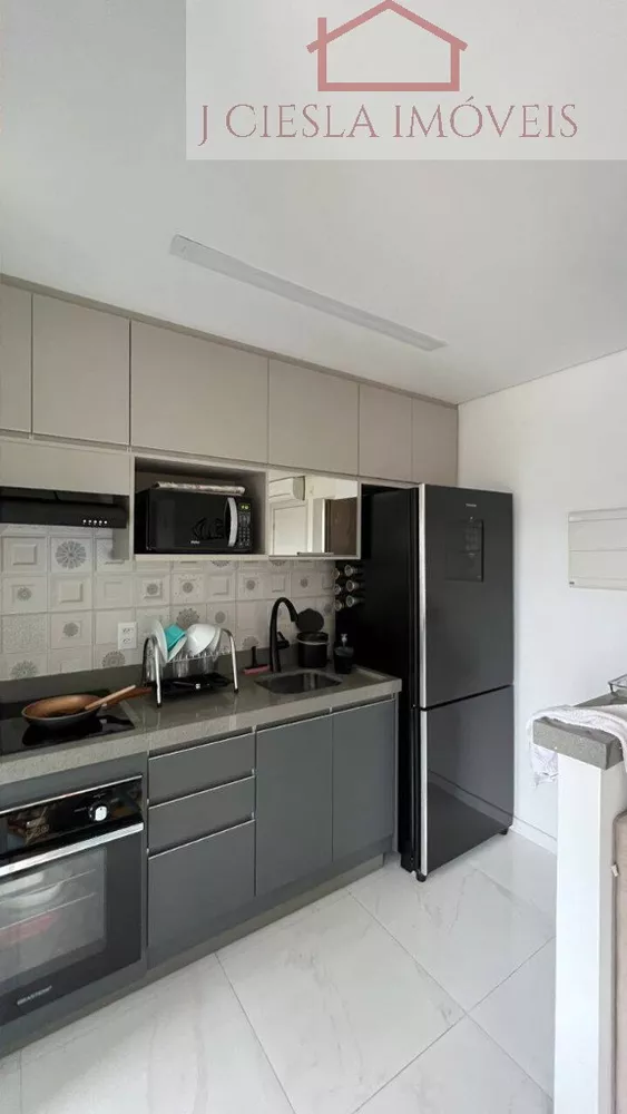 Apartamento à venda com 2 quartos, 57m² - Foto 2