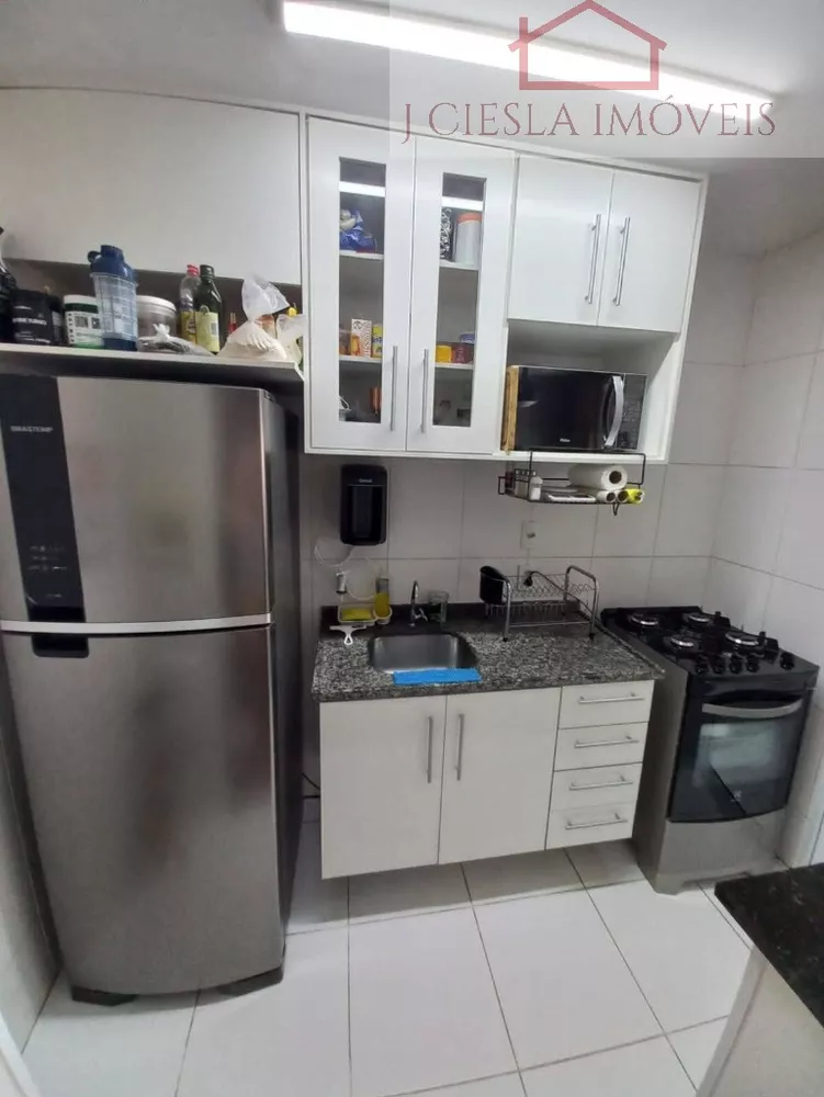 Apartamento à venda com 2 quartos, 52m² - Foto 10