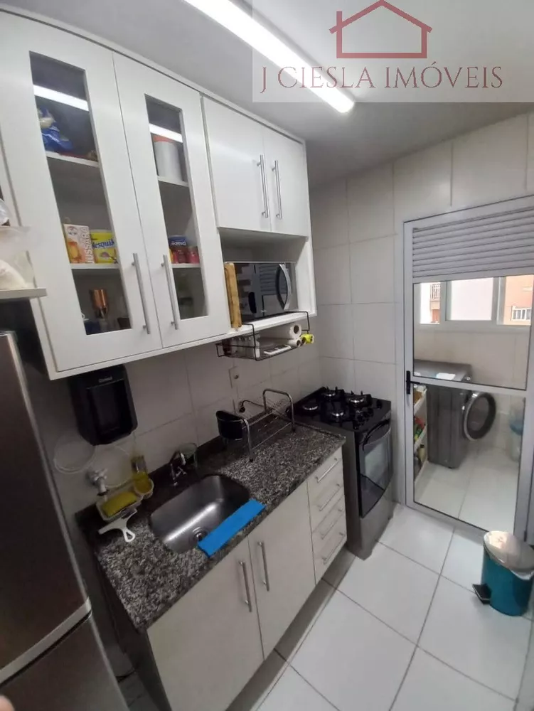 Apartamento à venda com 2 quartos, 52m² - Foto 11