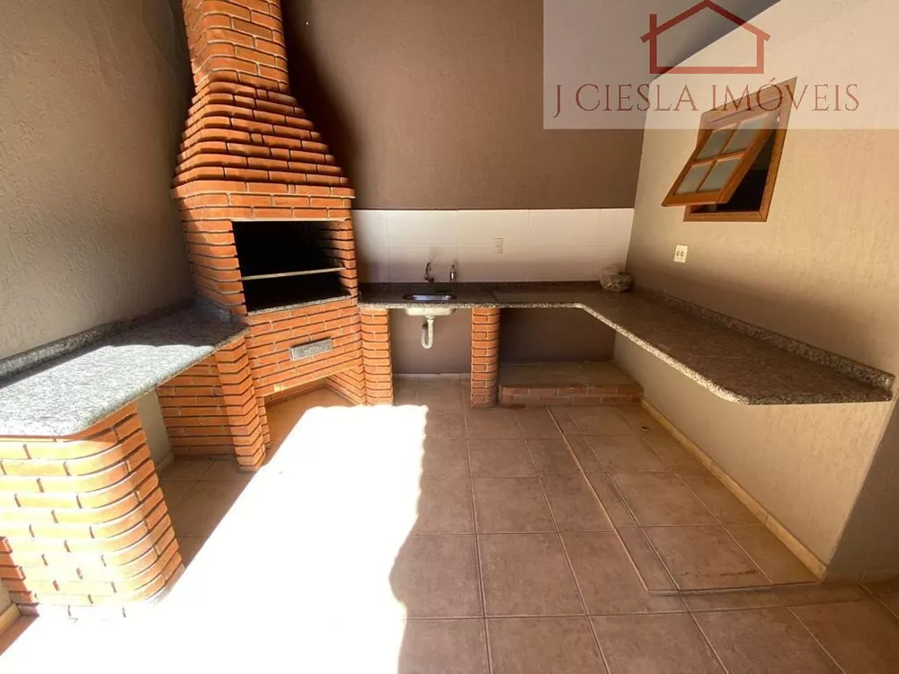 Casa à venda com 2 quartos, 95m² - Foto 3