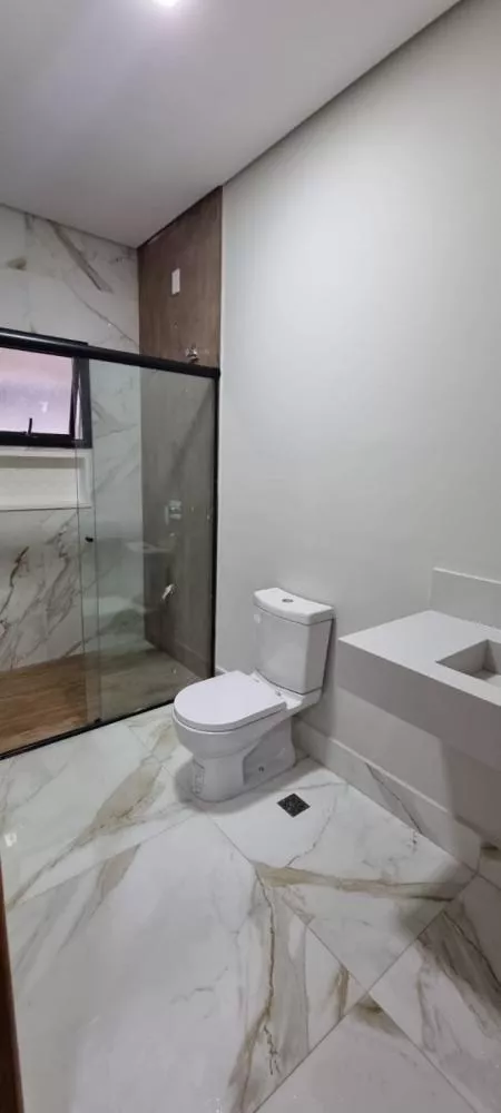 Casa de Condomínio à venda com 3 quartos, 210m² - Foto 4