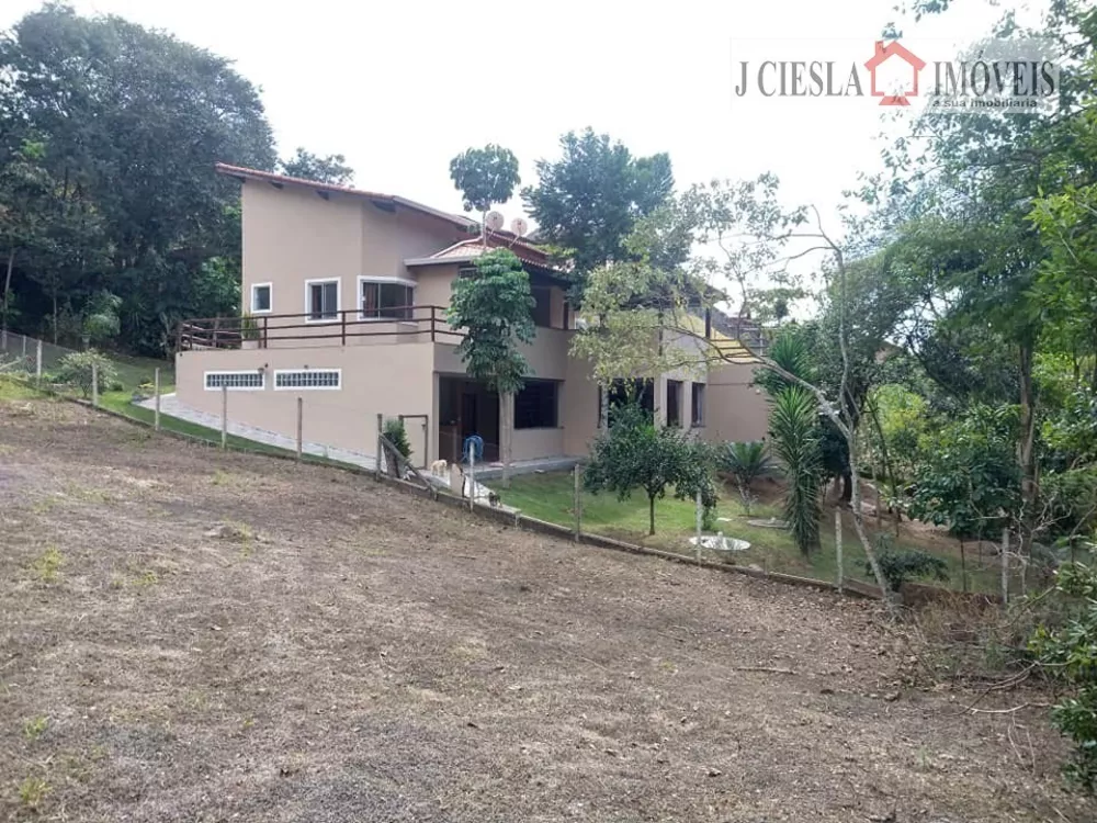 Casa de Condomínio à venda com 3 quartos, 271m² - Foto 3