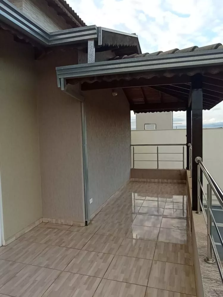 Casa de Condomínio à venda com 3 quartos, 170m² - Foto 2