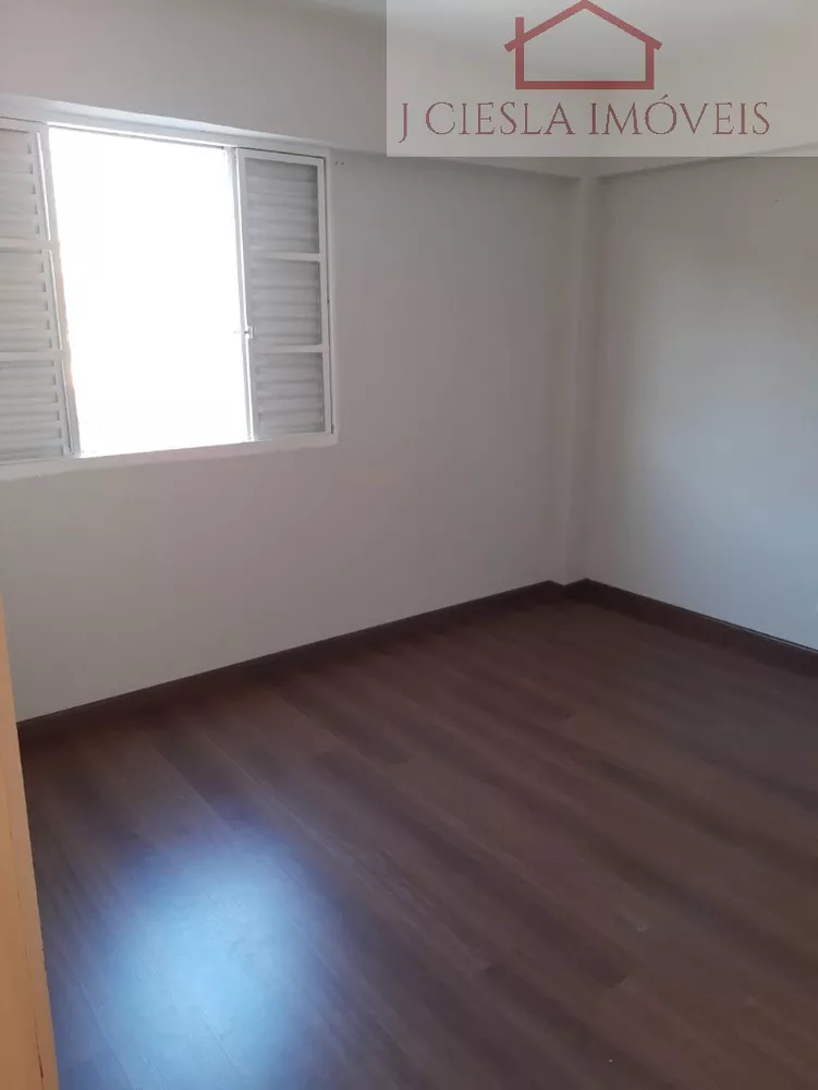 Apartamento à venda com 2 quartos, 75m² - Foto 3