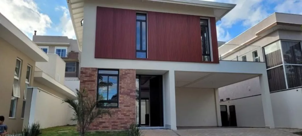 Casa de Condomínio à venda com 5 quartos, 282m² - Foto 1