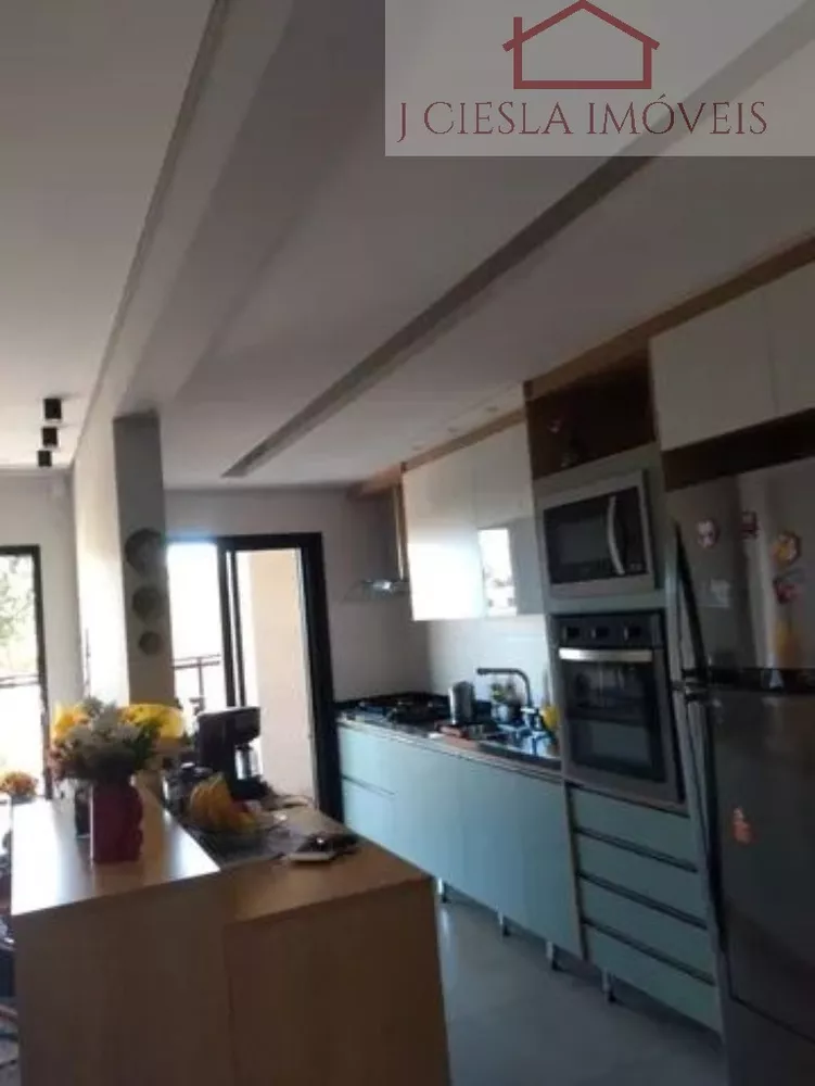 Apartamento à venda com 3 quartos, 113m² - Foto 1