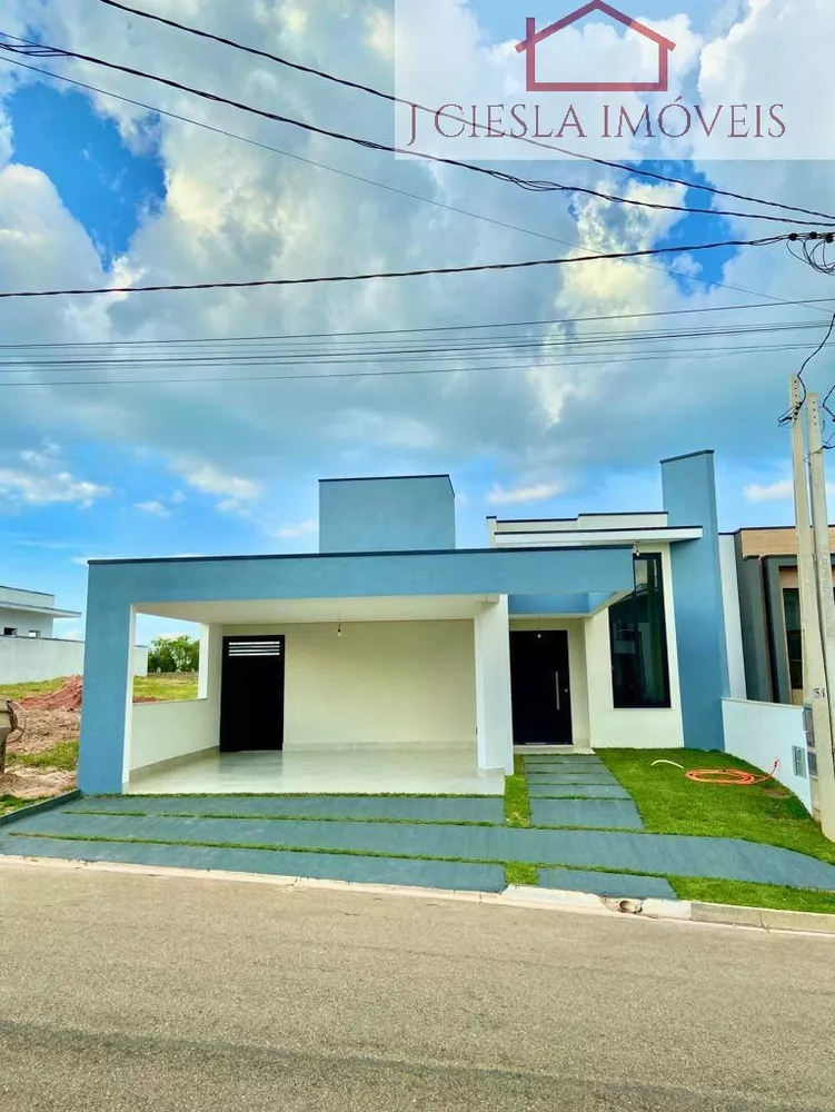 Casa de Condomínio à venda com 3 quartos, 178m² - Foto 1