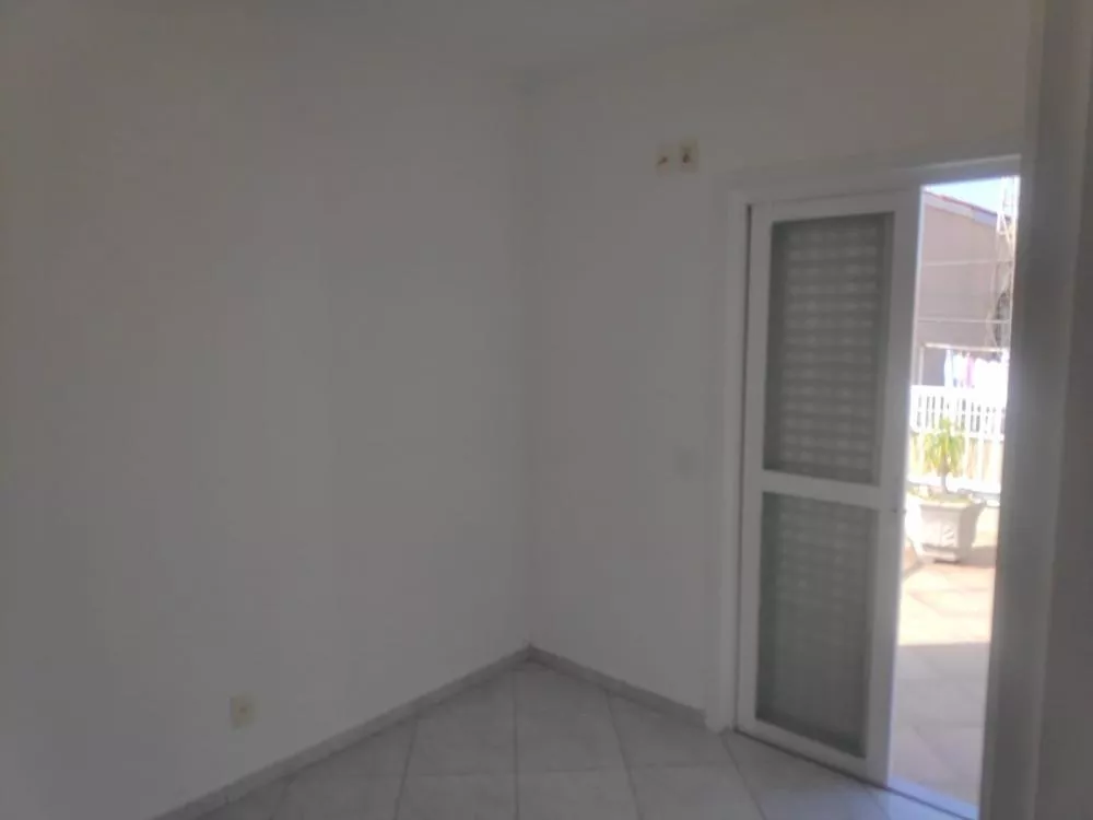 Casa à venda com 3 quartos, 157m² - Foto 4