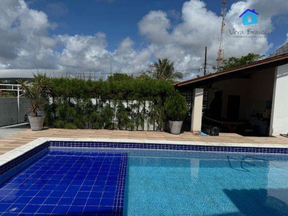 Casa, 4 quartos, 240 m² - Foto 2