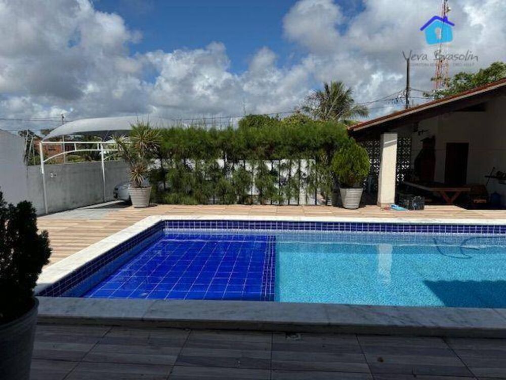 Casa, 4 quartos, 240 m² - Foto 1