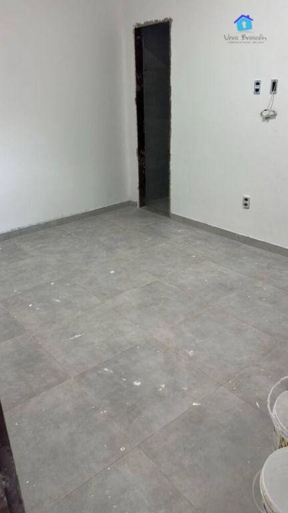 Casa, 4 quartos, 180 m² - Foto 2