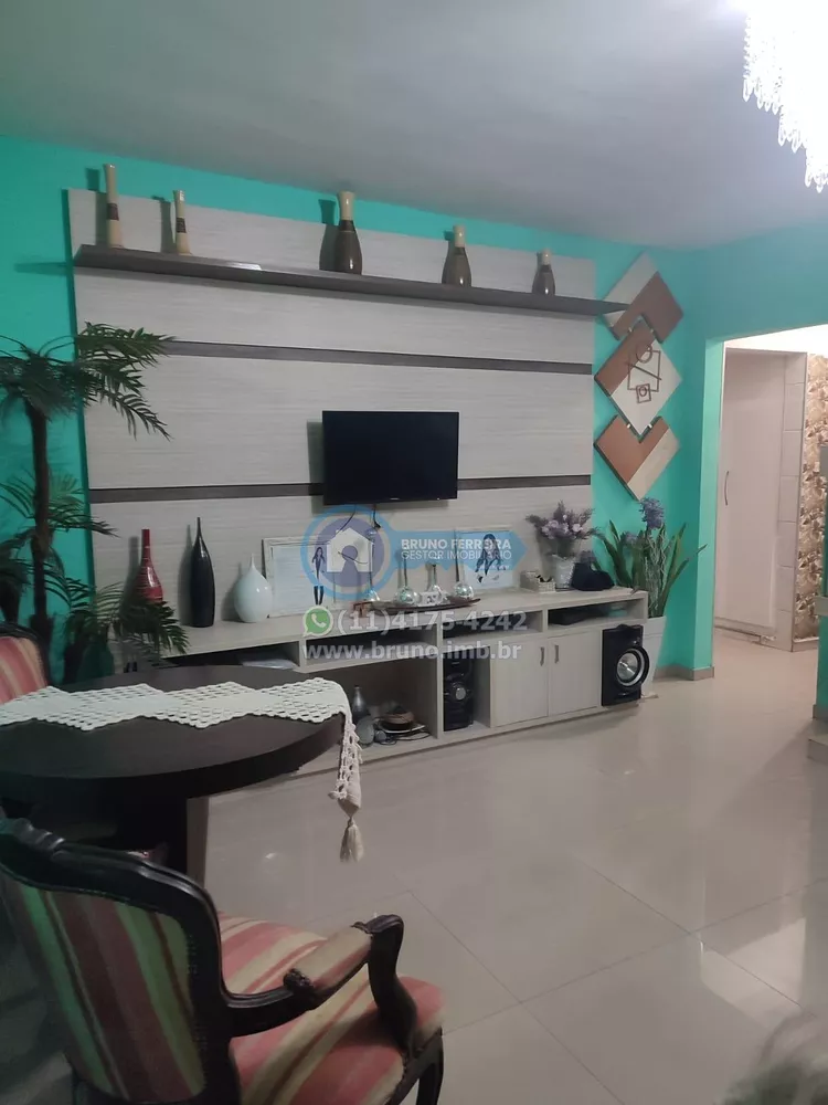 Casa à venda com 3 quartos, 79m² - Foto 1