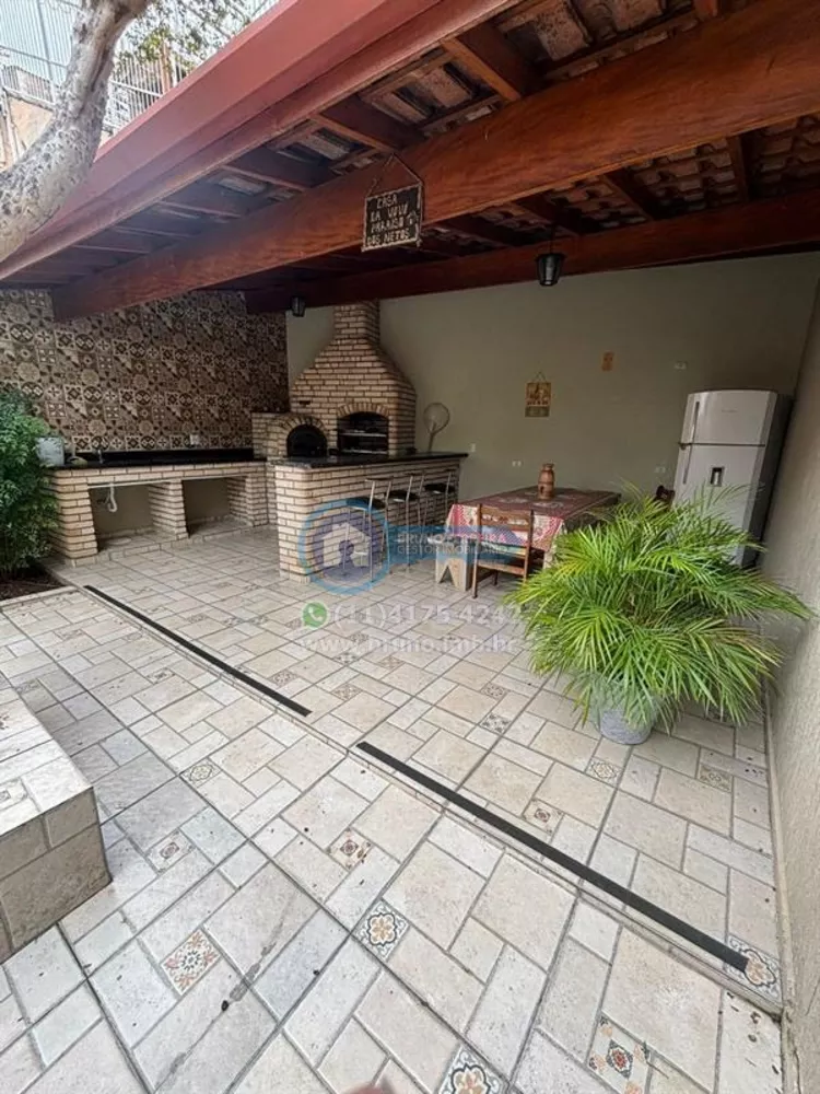 Sobrado, 4 quartos, 235 m² - Foto 1