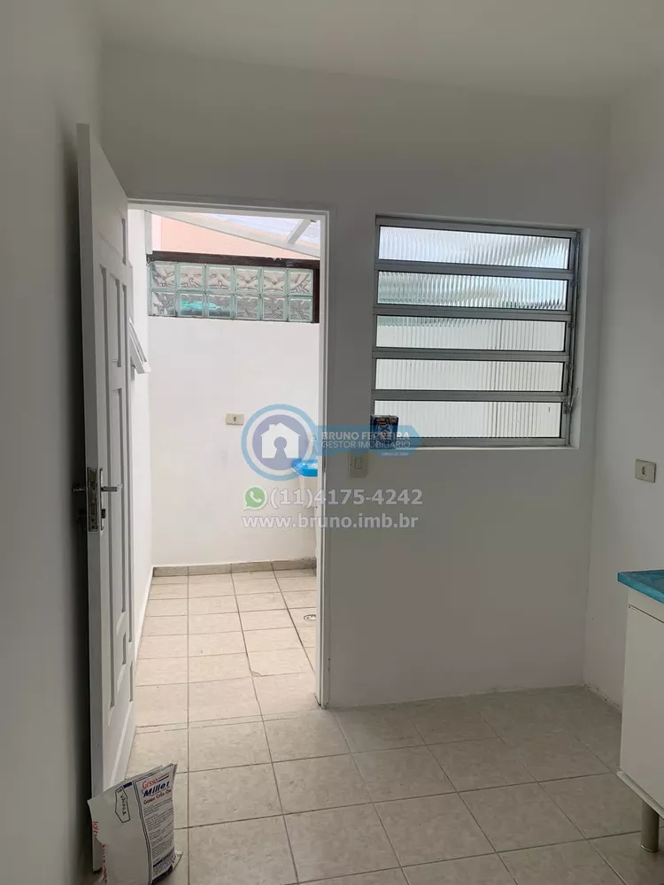 Sobrado à venda com 2 quartos, 67m² - Foto 4