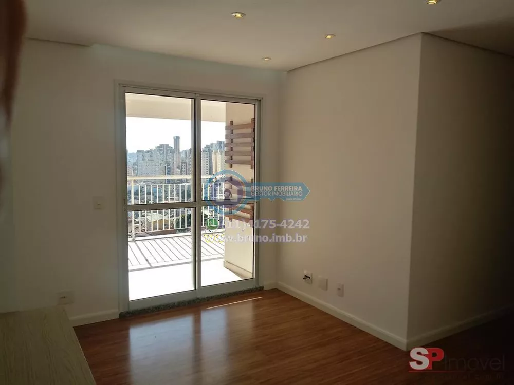 Apartamento à venda com 2 quartos, 65m² - Foto 2