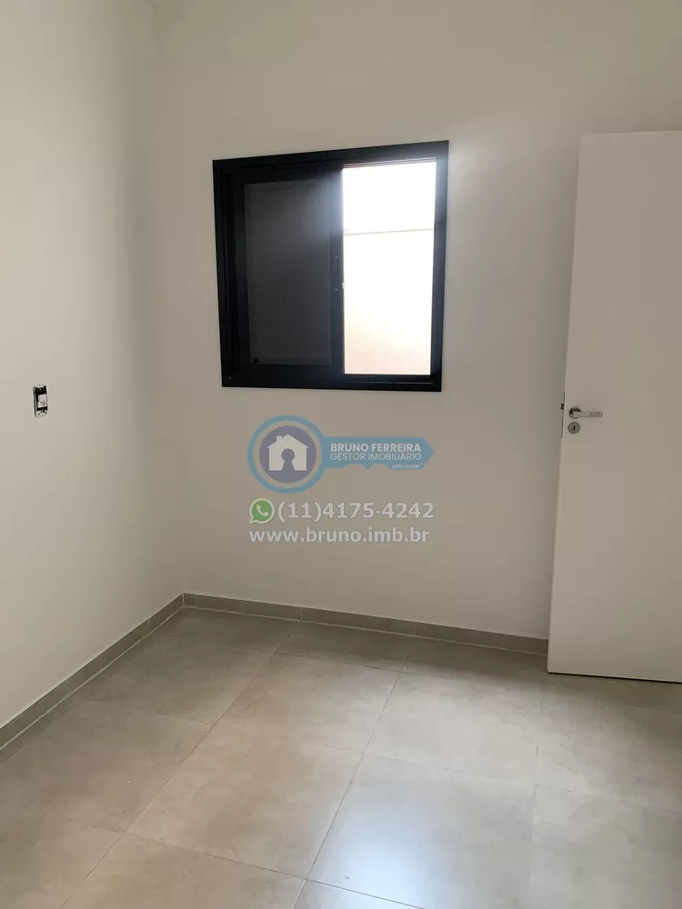 Apartamento à venda com 1 quarto, 33m² - Foto 2