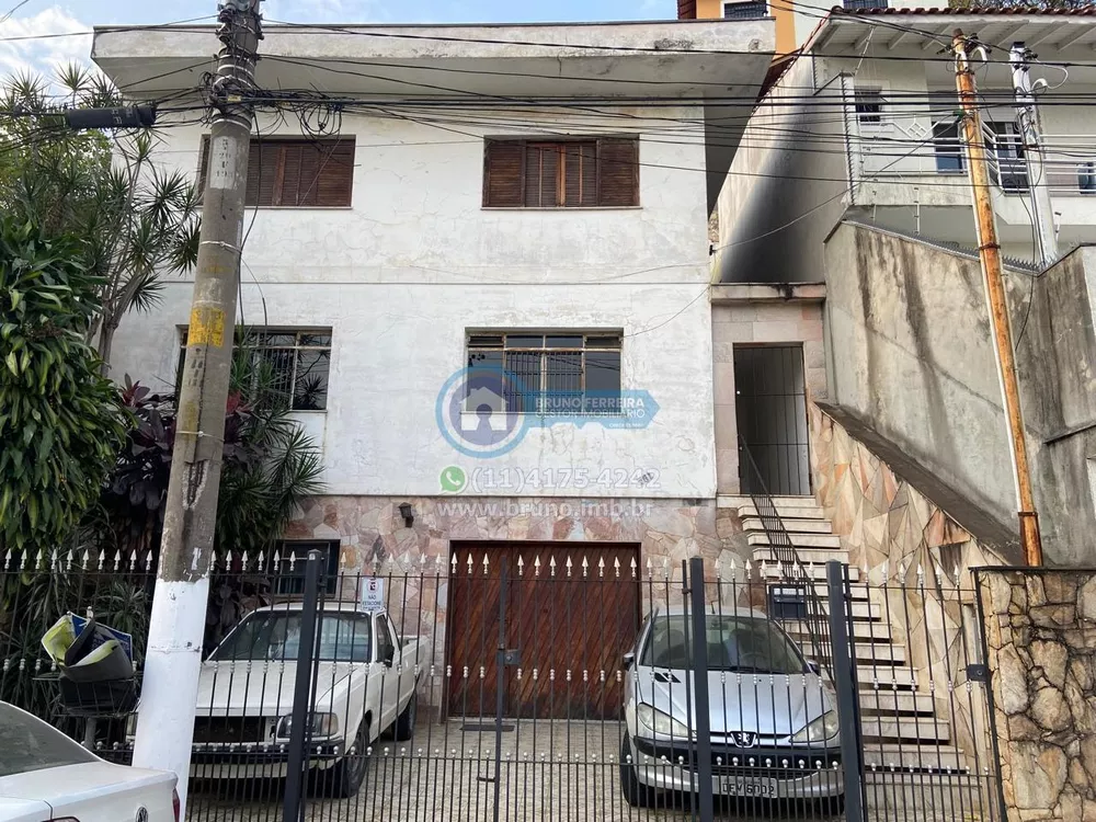 Sobrado à venda com 3 quartos, 200m² - Foto 2